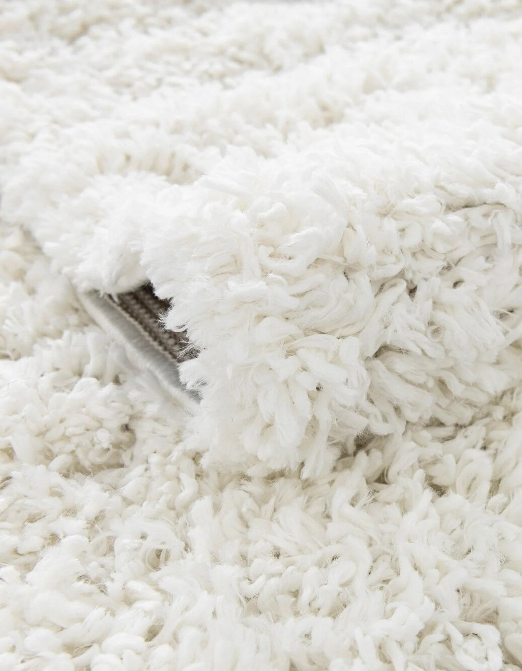 Mitanni Home 13104A | WHITE | 5'x 7', 7'5''x 9'5'' | Untitled5